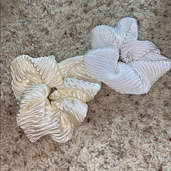 Pack of 8 scrunches!!! - Picture 2 of 5